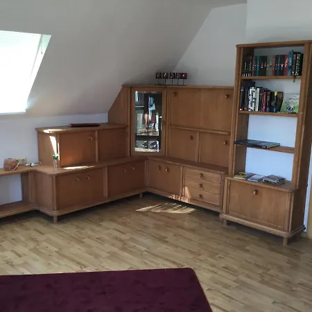 Bei Netti Daire Klutz